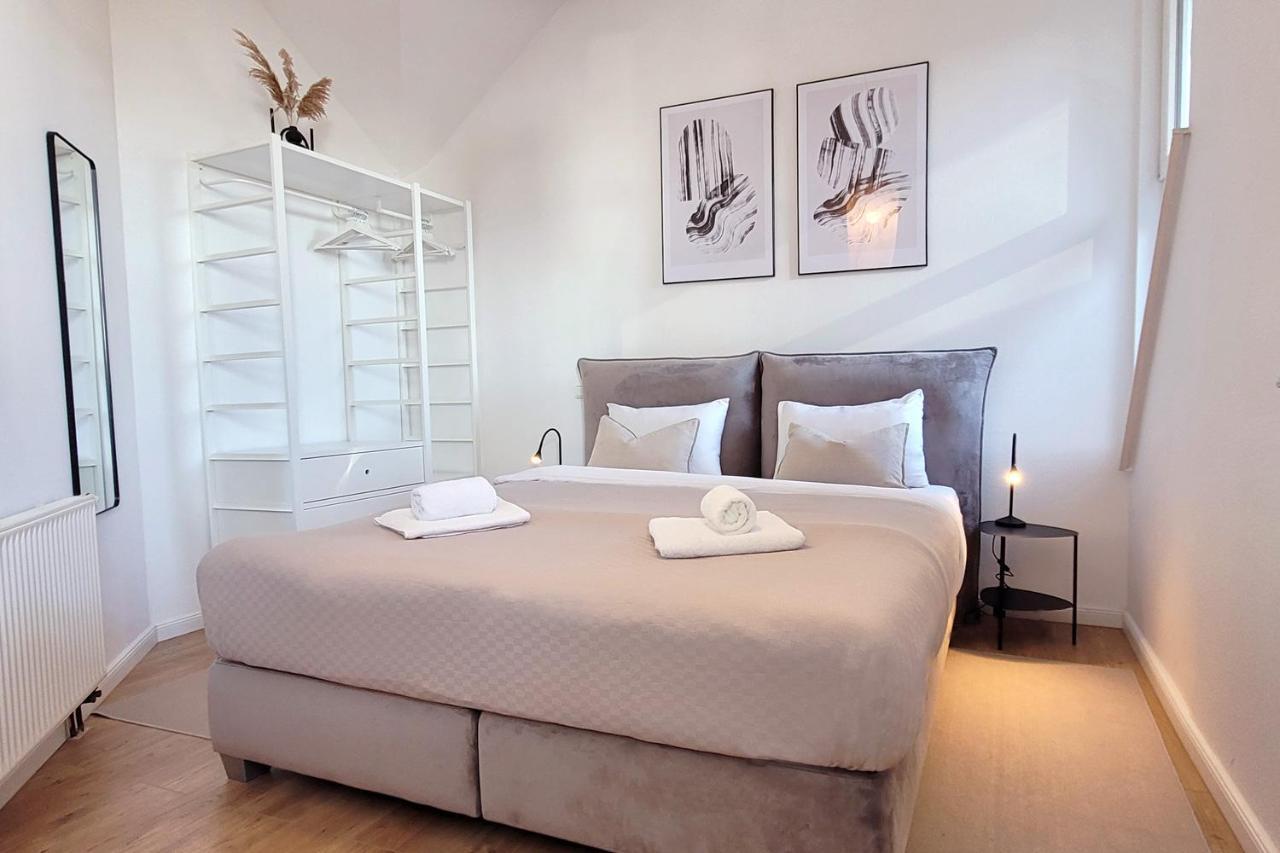 Grosse Penthouse Ferienwohnung Mit Meerblick, Sonnenterrasse & Luxusbad Von "Momentic" Sierksdorf Exterior foto