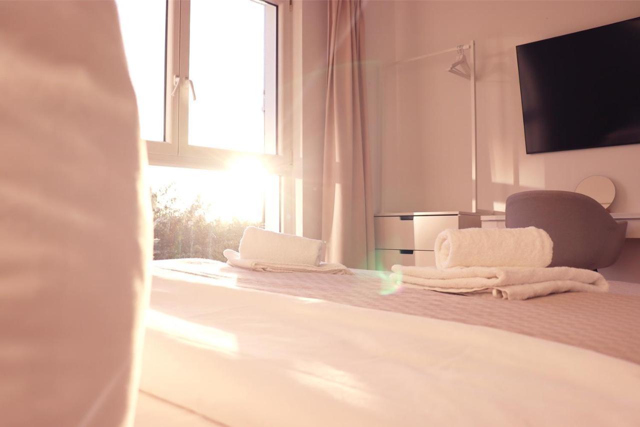 Grosse Penthouse Ferienwohnung Mit Meerblick, Sonnenterrasse & Luxusbad Von "Momentic" Sierksdorf Exterior foto